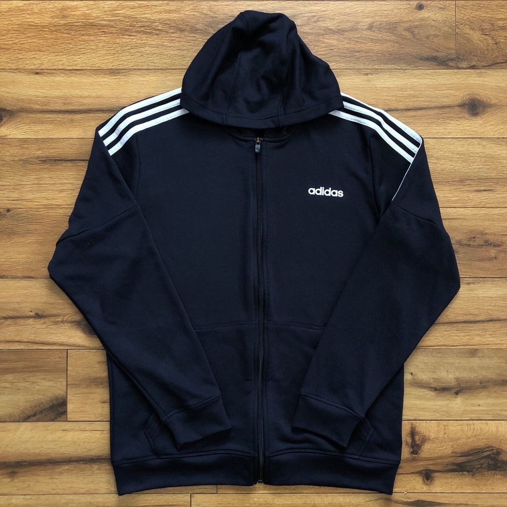 .
🏁 Adidas hoodie

#adidas
#black
#hoodie
#sweater
#sweatshirt